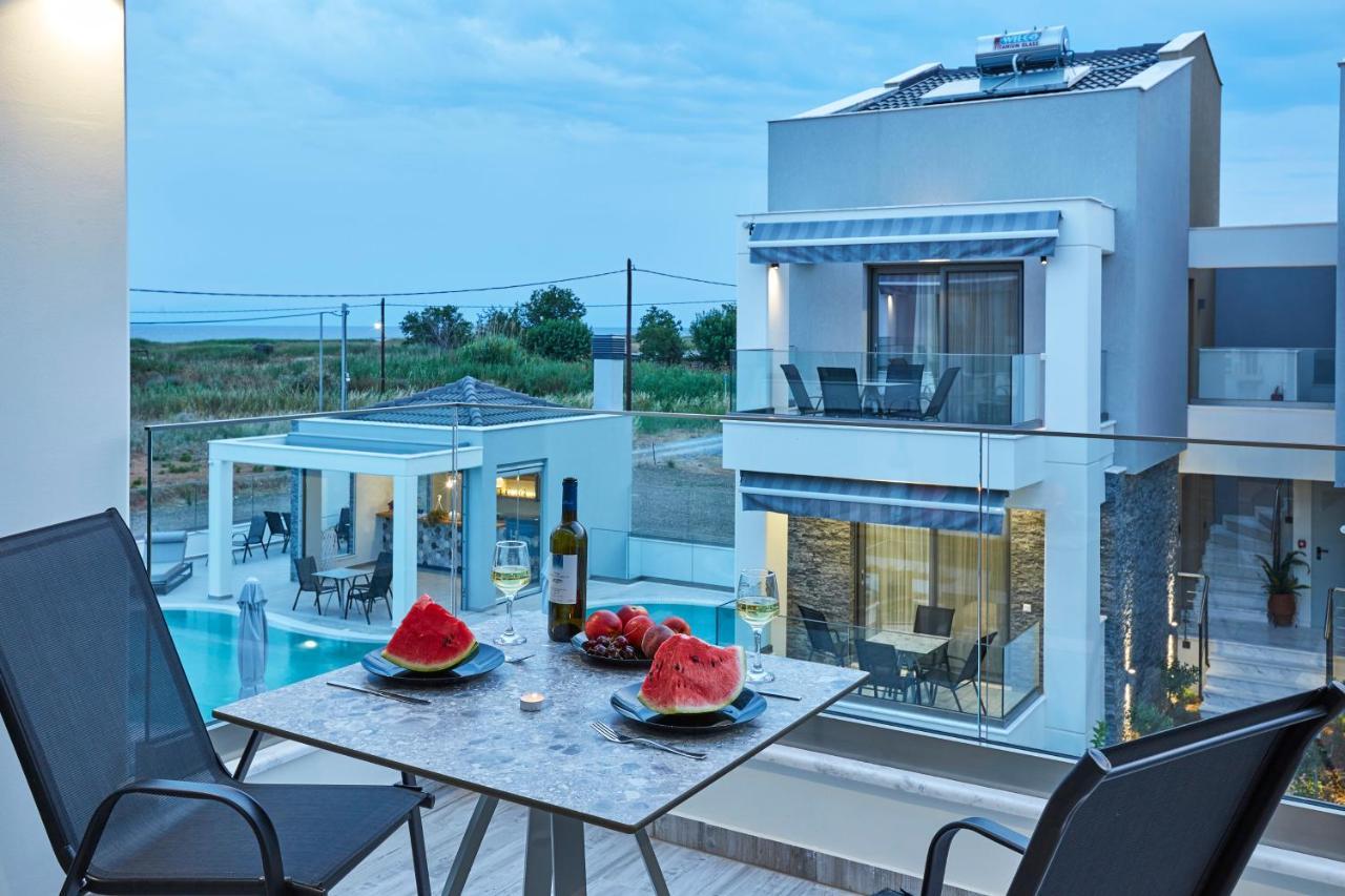 Greystone Suites Paralia Dionysiou Exterior foto